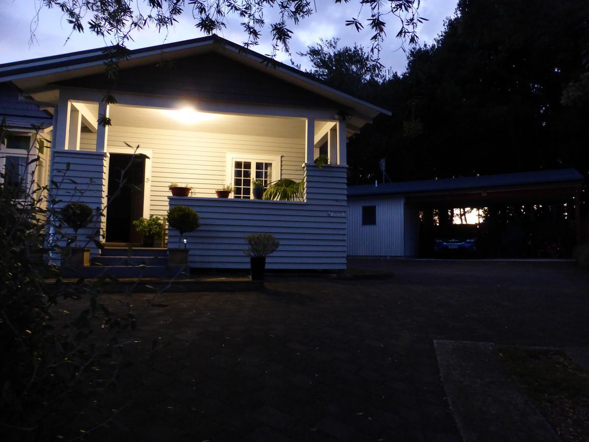 Bungalow On Bell Common Tauranga Exterior foto